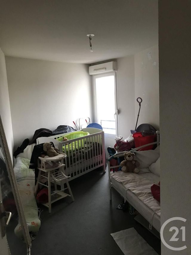 Afficher la photo en grand Appartement F5 à vendre - 5 pièces - 80.0 m2 - GOUSSAINVILLE - 95 - ILE-DE-FRANCE - Century 21 Cabinet Immobilier Conseil