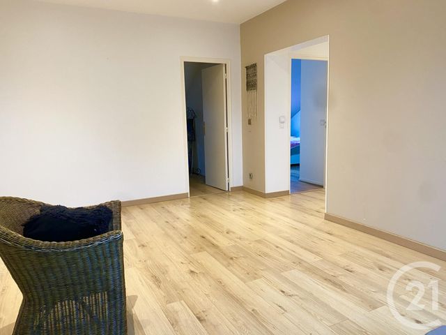 Appartement F3 à vendre - 3 pièces - 52.68 m2 - ST MARD - 77 - ILE-DE-FRANCE - Century 21 Cabinet Immobilier Conseil