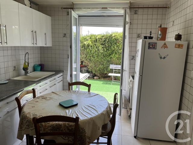 Appartement F3 à vendre - 3 pièces - 49.76 m2 - GOUSSAINVILLE - 95 - ILE-DE-FRANCE - Century 21 Cabinet Immobilier Conseil