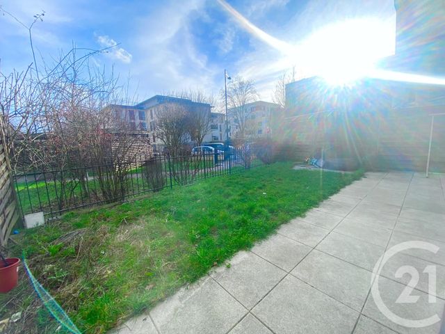 Appartement F4 à vendre - 5 pièces - 80.13 m2 - GOUSSAINVILLE - 95 - ILE-DE-FRANCE - Century 21 Cabinet Immobilier Conseil