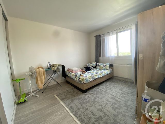 Appartement F2 à vendre - 2 pièces - 44.76 m2 - GOUSSAINVILLE - 95 - ILE-DE-FRANCE - Century 21 Cabinet Immobilier Conseil